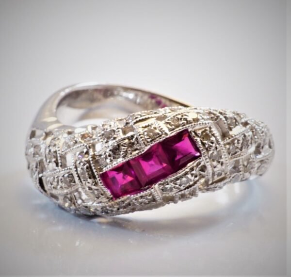 ruby rose basket Ruby Trio 18K White Gold Ring with Diamond Accent in size 6.5, July Birthstone